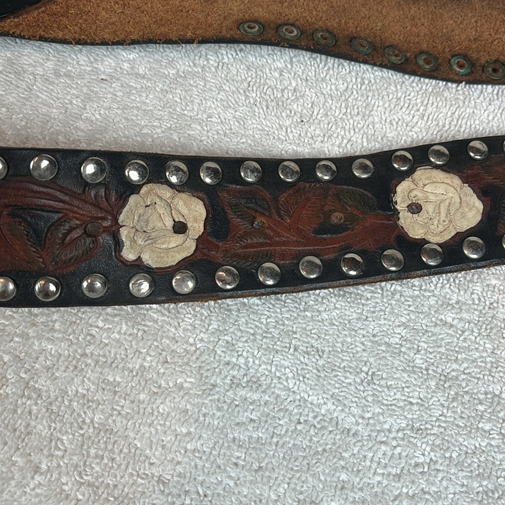 Fully Tooled Grommets Leather Belt Vintage white flower Western Cowgirl - Picture 5 of 12